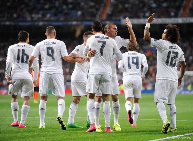 选手从沙滩 选手从沙滩