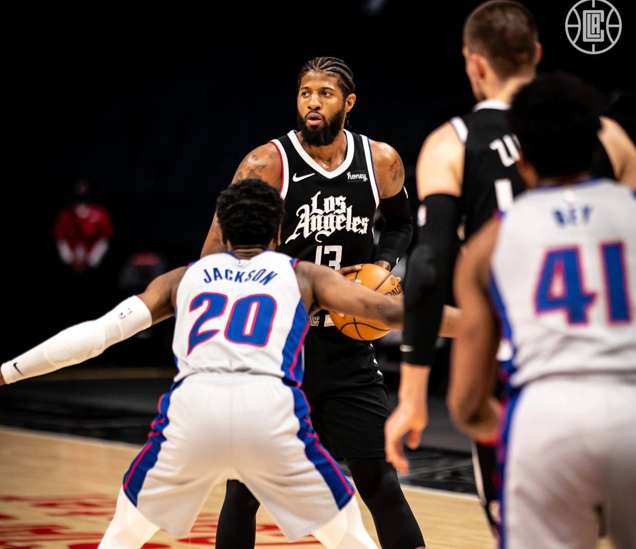 下路强对线 下路强对线