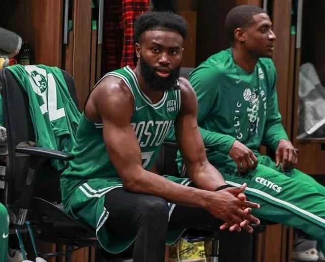 同侧反复手 同侧反复手